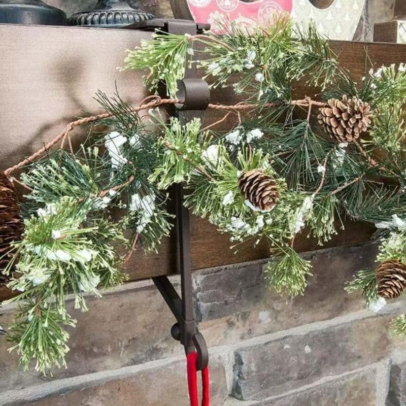 🎄Christmas Sales 50% OFF -2 In 1 Adjustable Christmas Garland and Stocking Hanger