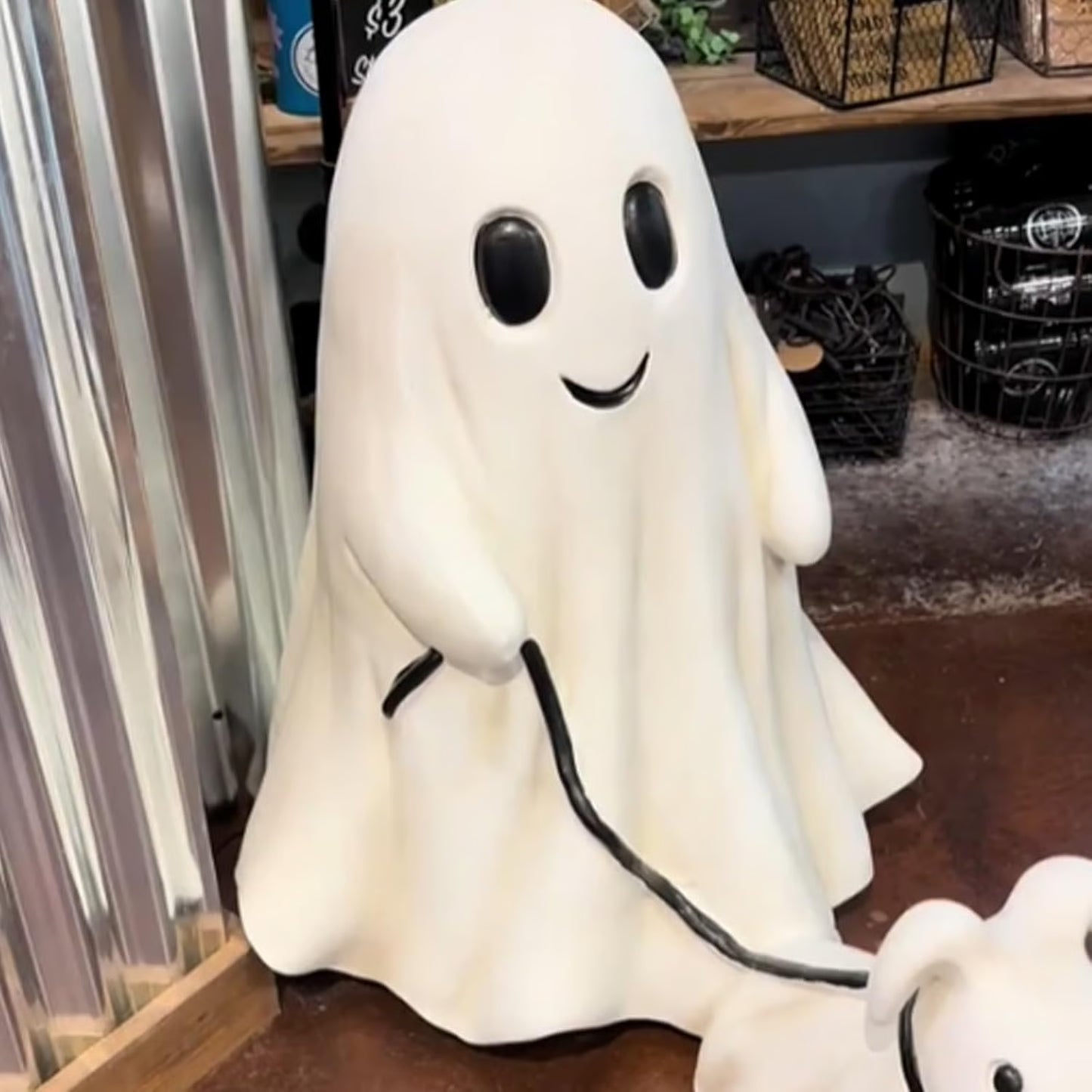 ✨2025 Ghost Walking Dog Statue 👻🔥
