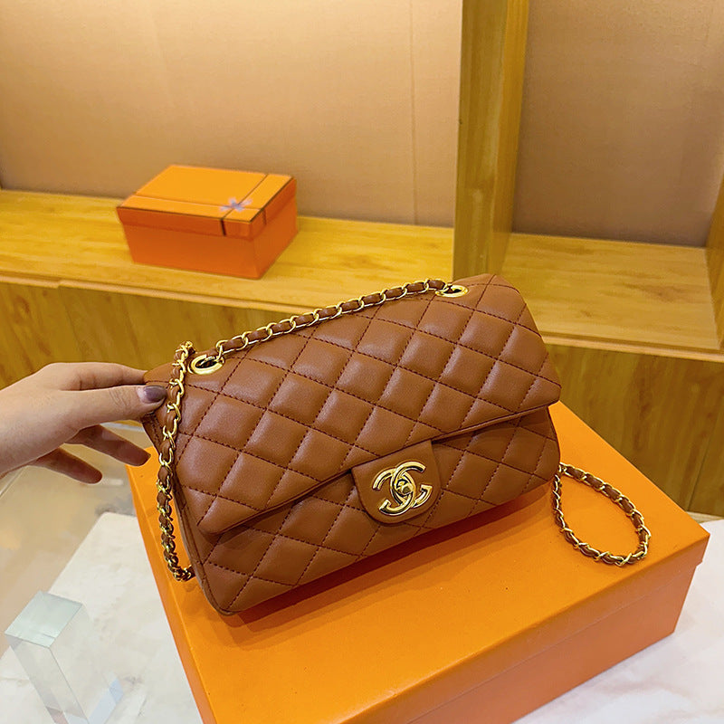 🔥【Promotional Price】Versatile and stylish diamond-quilted chain shoulder bag